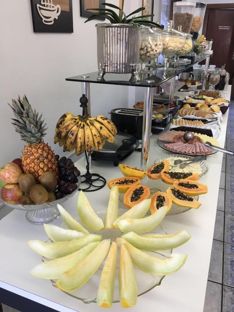 Hotel Caicara Bistro E Eventos Ltda Itaperuna Bagian luar foto